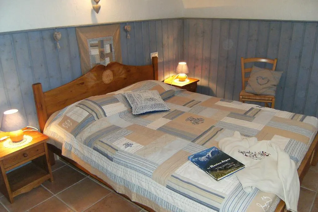 Gite Le Clos De Lumiere La Roche-des-Arnauds Holiday home